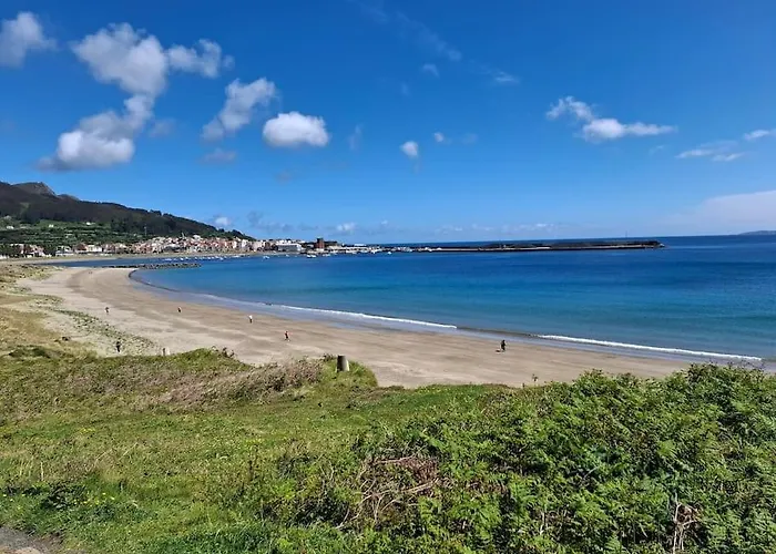 Piso Primera Linea De Playa Y Vistas Al Mar En Carino